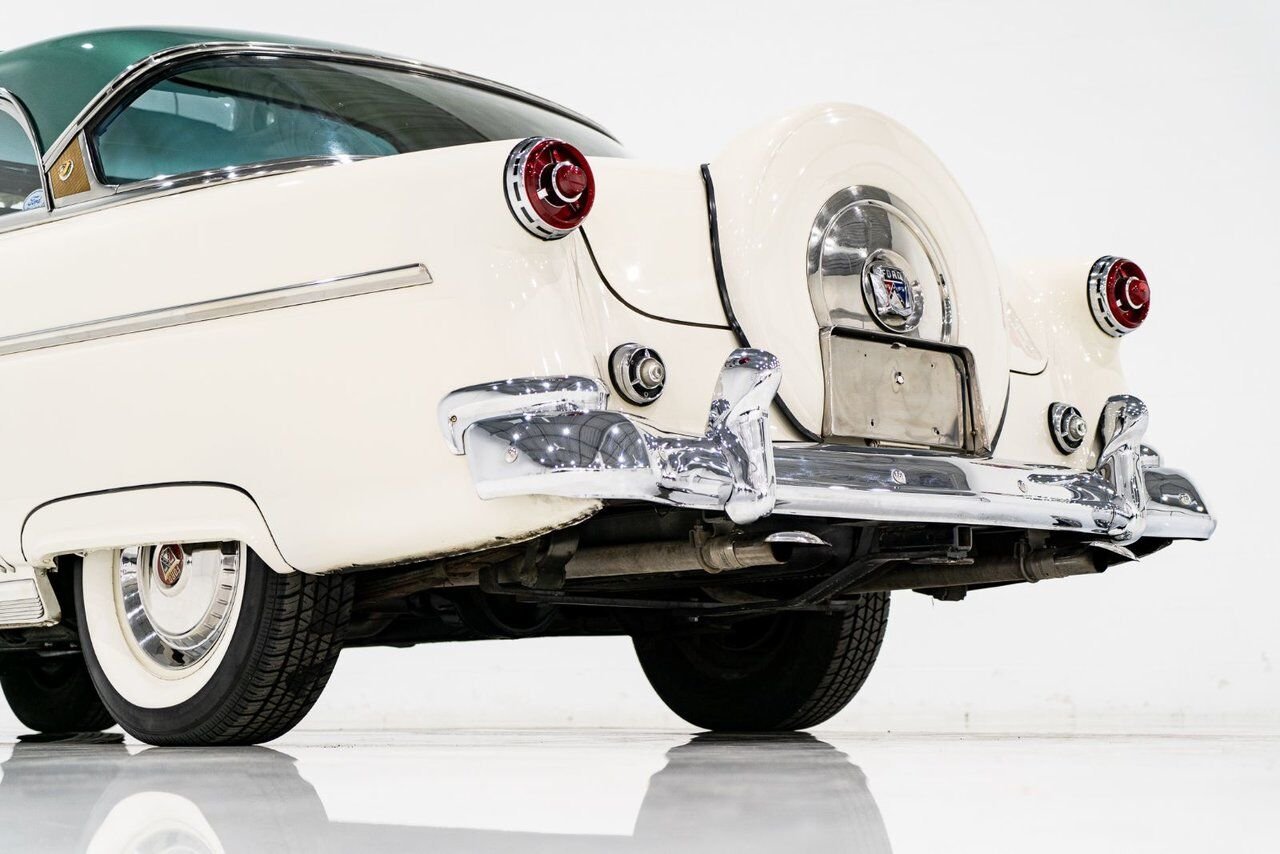 1954 Ford Crestline Skyliner rare glass top long term ownership White Montreal - photo #34