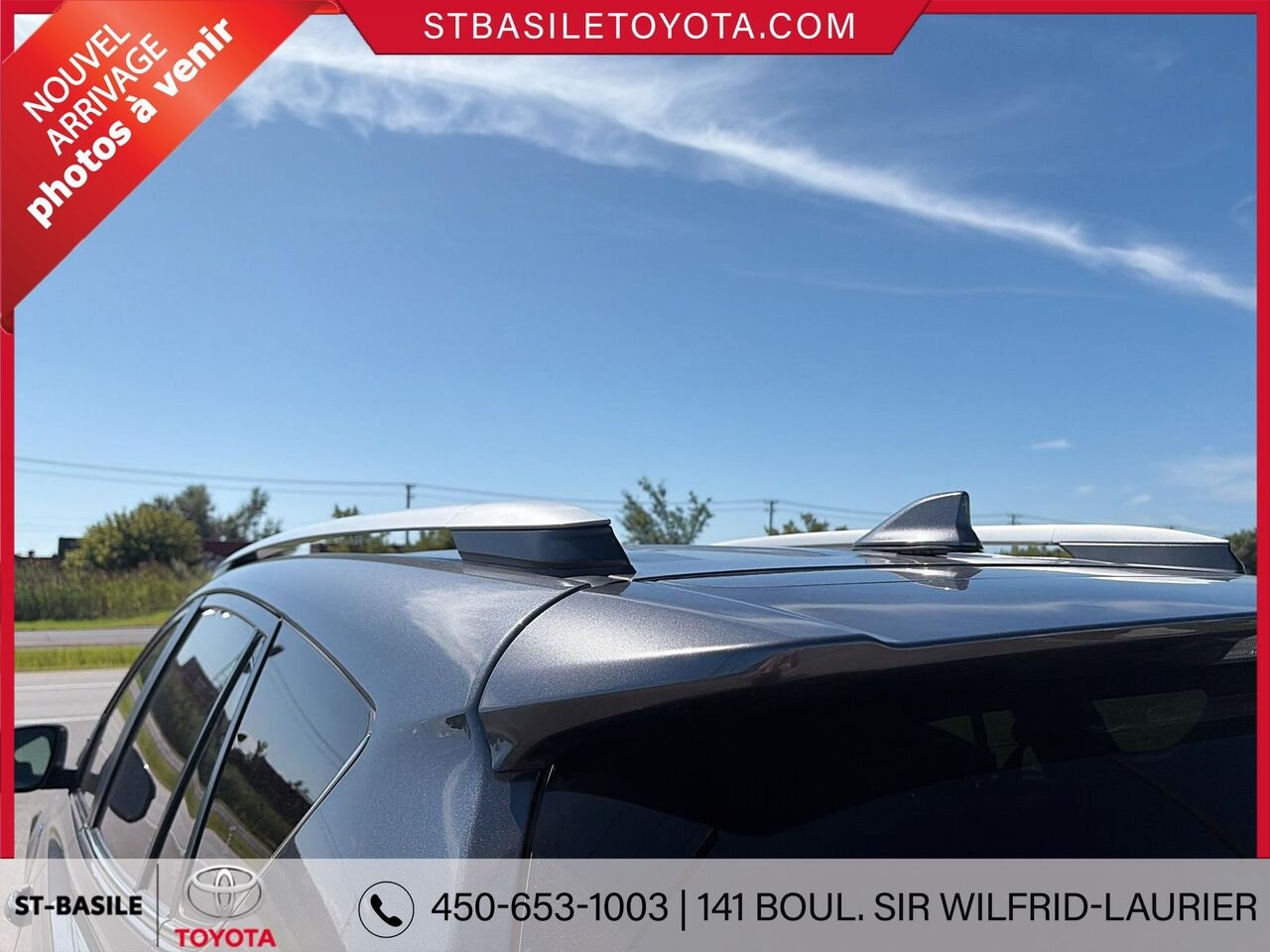TOYOTA RAV4 Hybride 2018 Gris Saint-Basile-le-Grand - photo #8