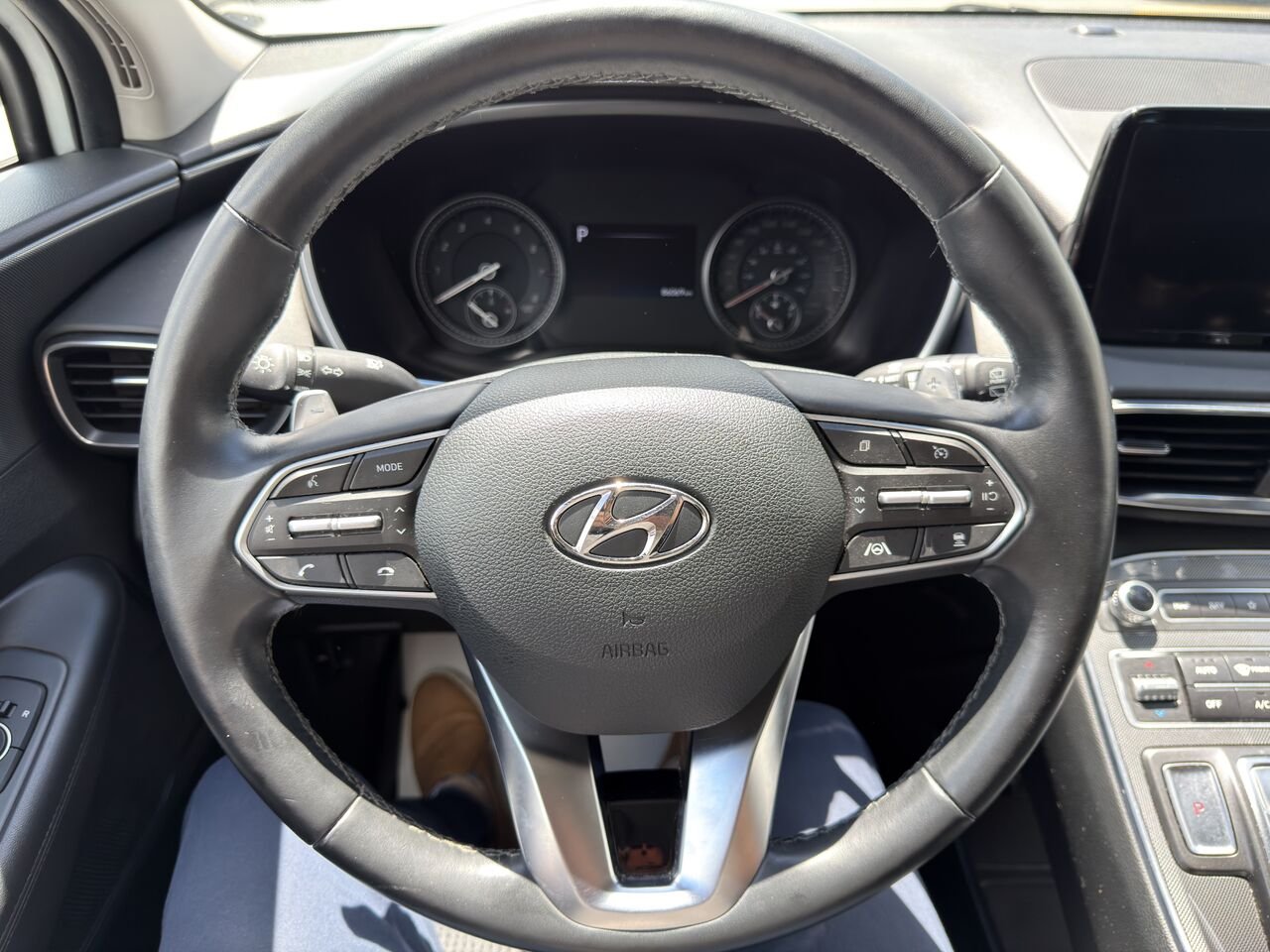2023 Hyundai Santa Fe White Thetford Mines - photo #15