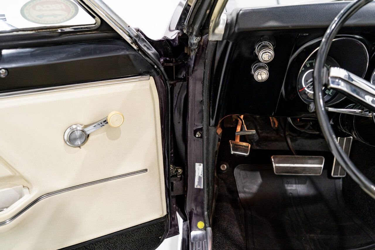 1967 Chevrolet Camaro PRIX EN USD Convertible Beautifully presented from former Restoration Purple Montreal - photo #71