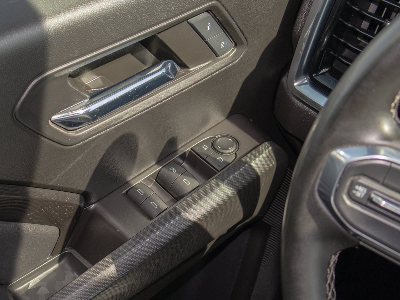 2024 GMC Canyon 4WD Crew Cab Elevation Black Sherwood Park - photo #19