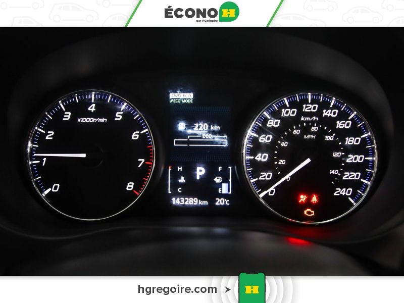 2019 Mitsubishi Outlander White Laval - photo #8
