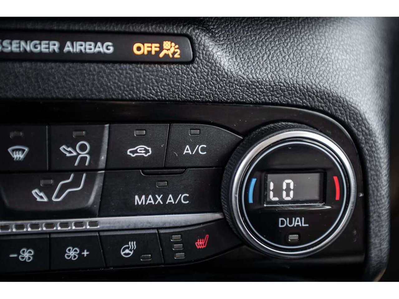 2021 Ford Escape Red Sainte-Julienne - photo #24