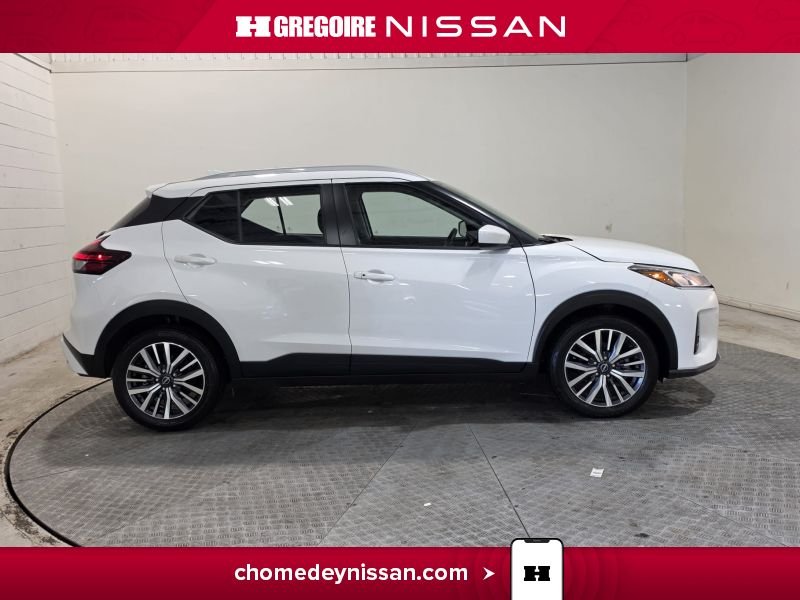 2024 Nissan Kicks White Laval - photo #10