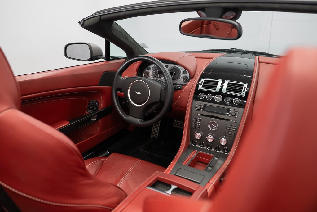 2008 Aston Martin Vantage Silver Montreal - photo #20