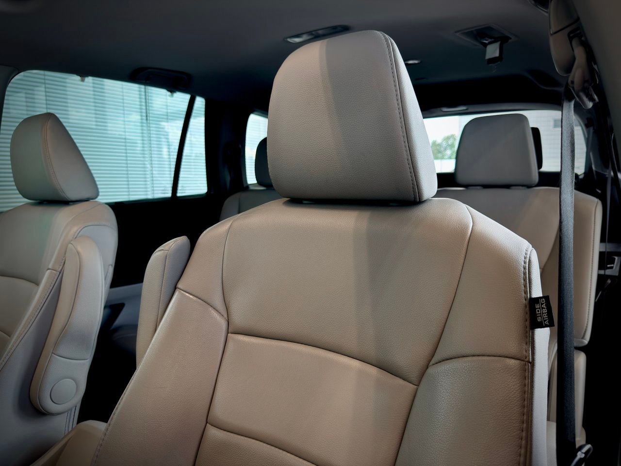 2019 Honda Pilot Silver Notre-Dame-des-Prairies - photo #19