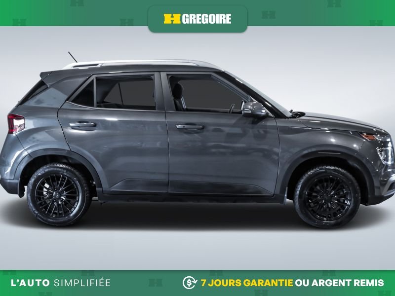 Hyundai Venue 2023 Gris Blainville - photo #10
