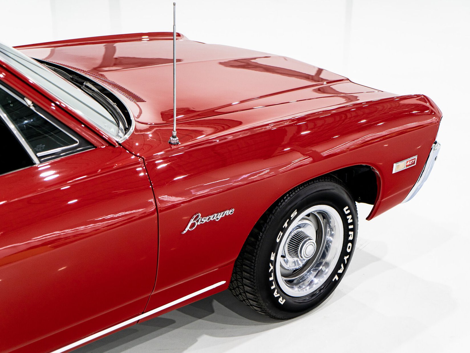 Chevrolet Biscayne **PRIX EN USD** L36 4 speed GM Canada paperwork 1968 Rouge Montréal - photo #40