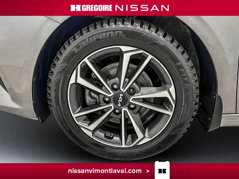 Kia Forte 2023 Gris Laval - photo #19