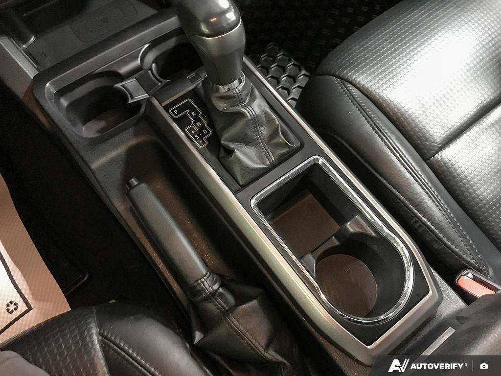 2019 Toyota Tacoma 2600804A | Limited Black Edmonton - photo #17