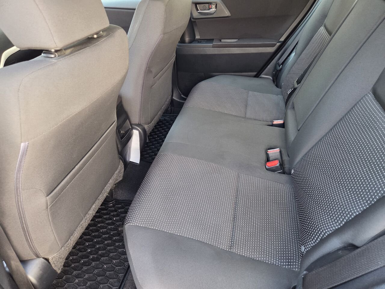 Toyota COROLLA IM 2018 Argent Mont-Laurier - photo #12