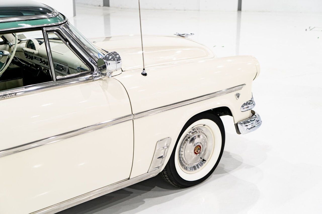 1954 Ford Crestline Skyliner rare glass top long term ownership White Montreal - photo #57