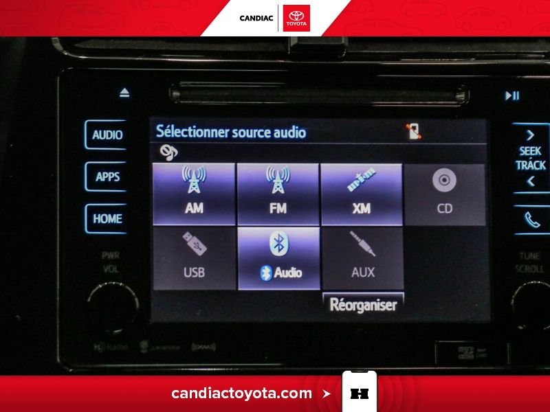2019 Toyota Prius Red Saint-Eustache - photo #16