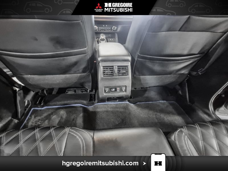 2023 Mitsubishi Outlander Plug-In Hybrid Black Laval - photo #27