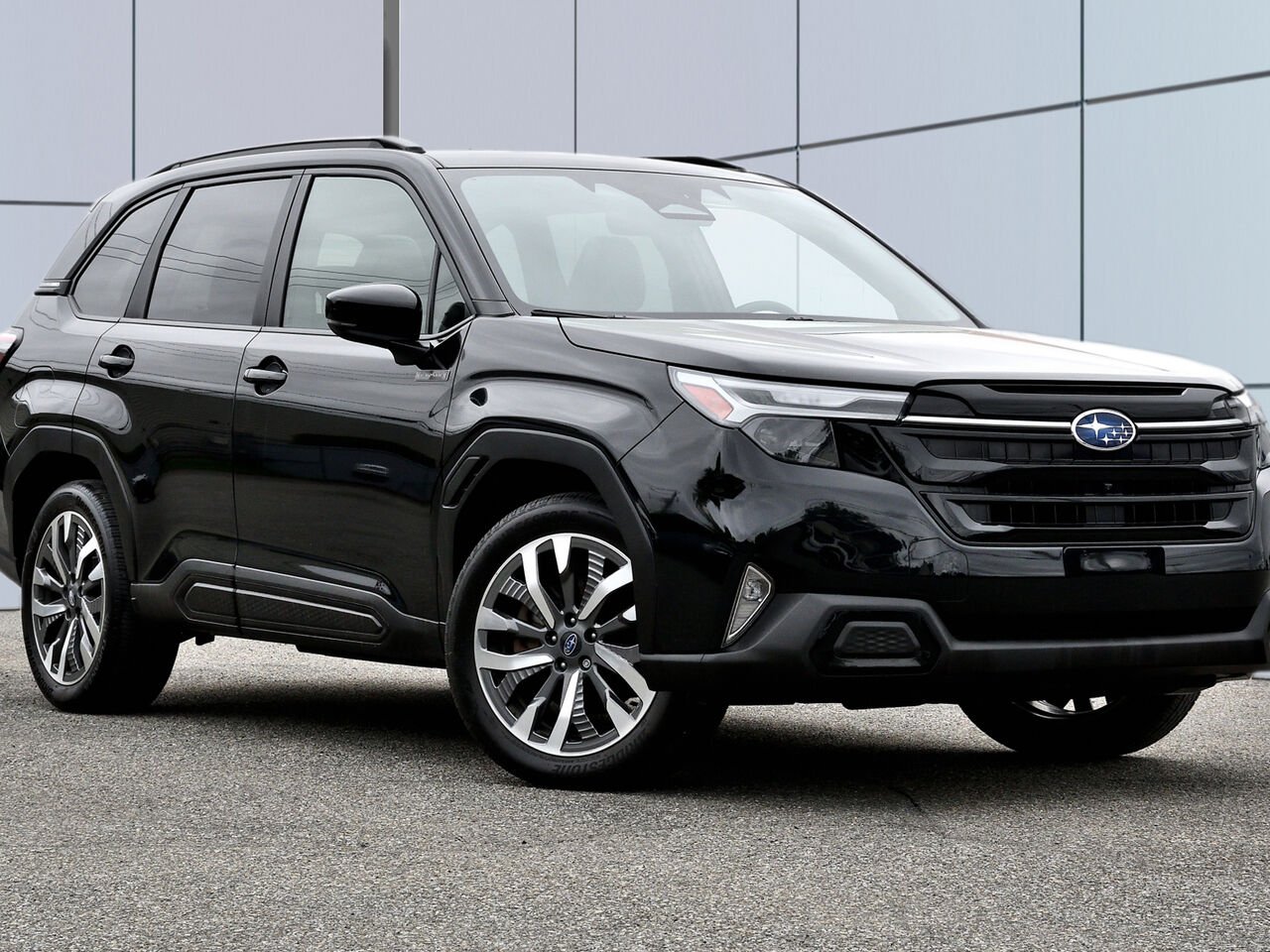 2025 Subaru Forester Premier e_BOXER hybride Black Saint-Hyacinthe - photo #0