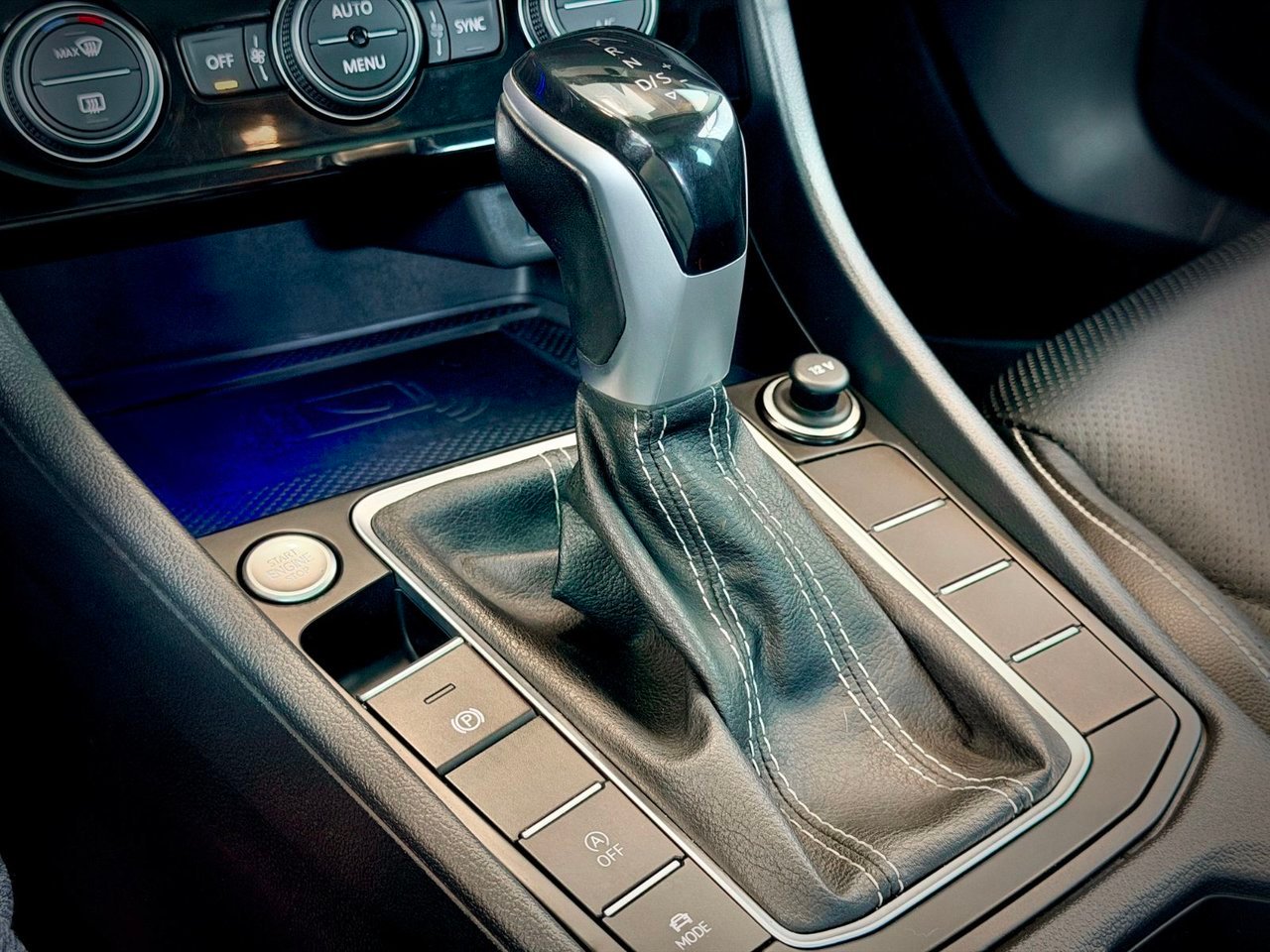Volkswagen Jetta 2022 Bleu Notre-Dame-des-Prairies - photo #30