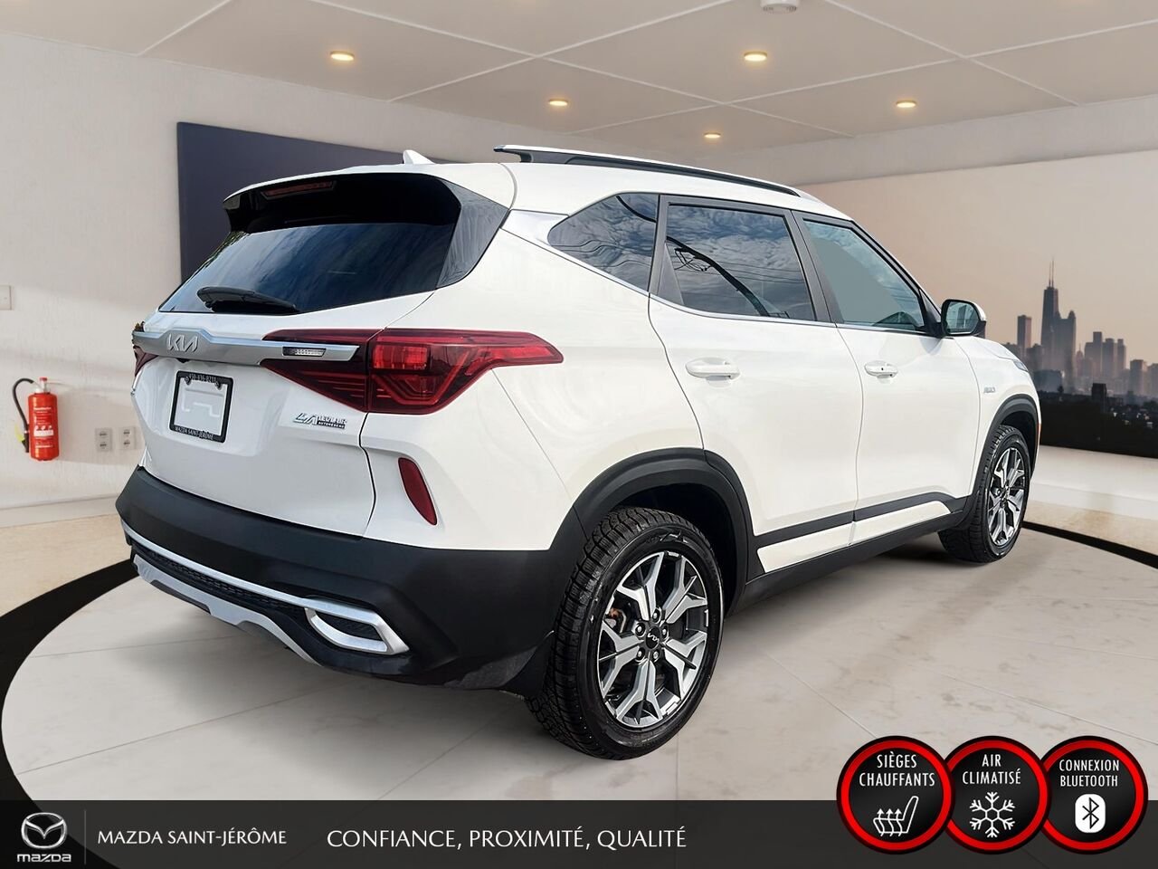 2023 Kia Seltos EX Premium | TOIT OUVRANT | CUIR SOFINO | NAVIGATION | SIÈGES ÉLECTRIQUES | AWD White Saint-Jérôme - photo #5