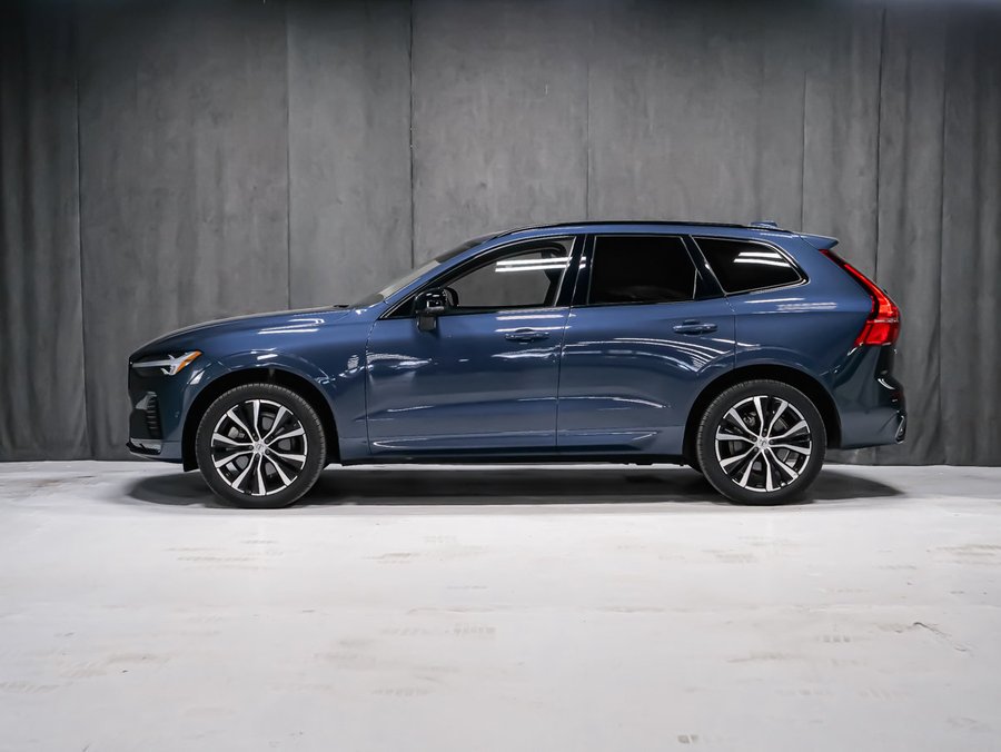 2023 Volvo XC60 B6 PLUS DARK CLIMATE Blue