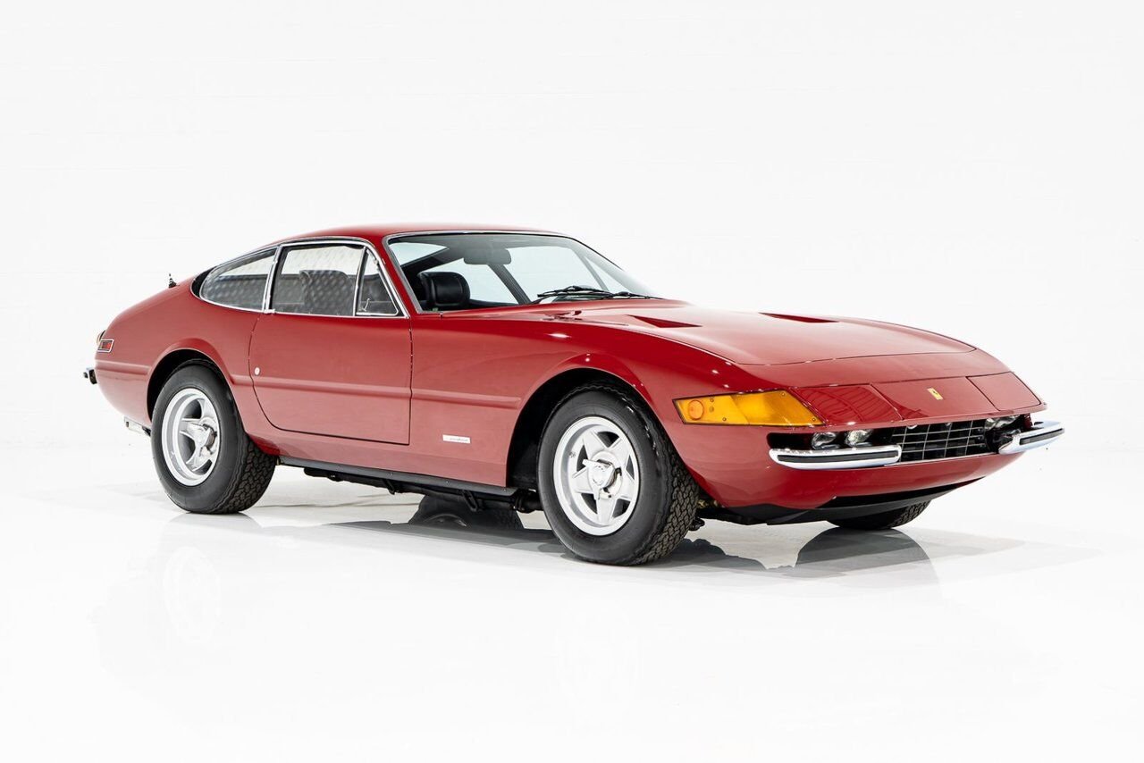 1973 Ferrari 365 GTB4 Daytona 18,301 miles With Orig Books/Tools/ Carbs / Filter Box Red Montreal - photo #40