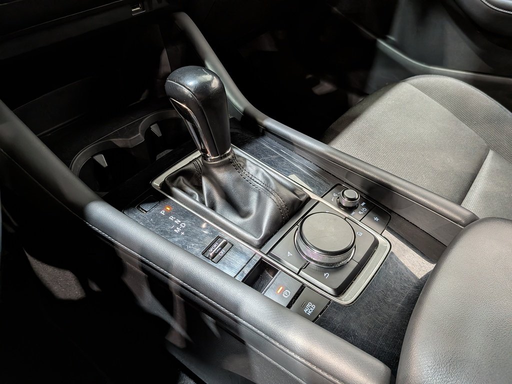 2019 Mazda Mazda3 Sport GS Auto FWD White Val-David - photo #29