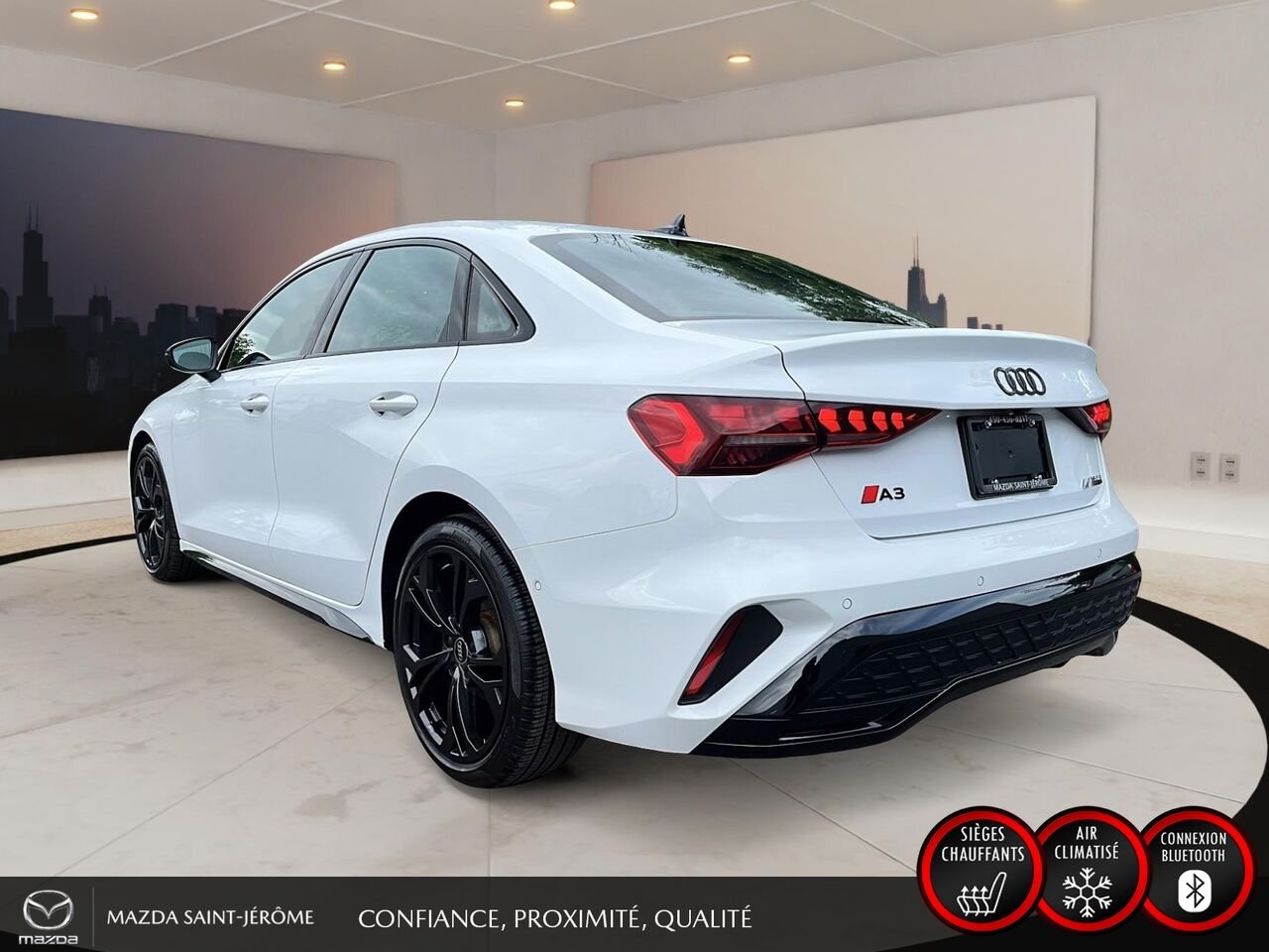 Audi A3 berline Technik 40 TFSI quattro | TOIT OUVRANT | MAGS NOIR | 2025 Blanc Saint-Jérôme - photo #8