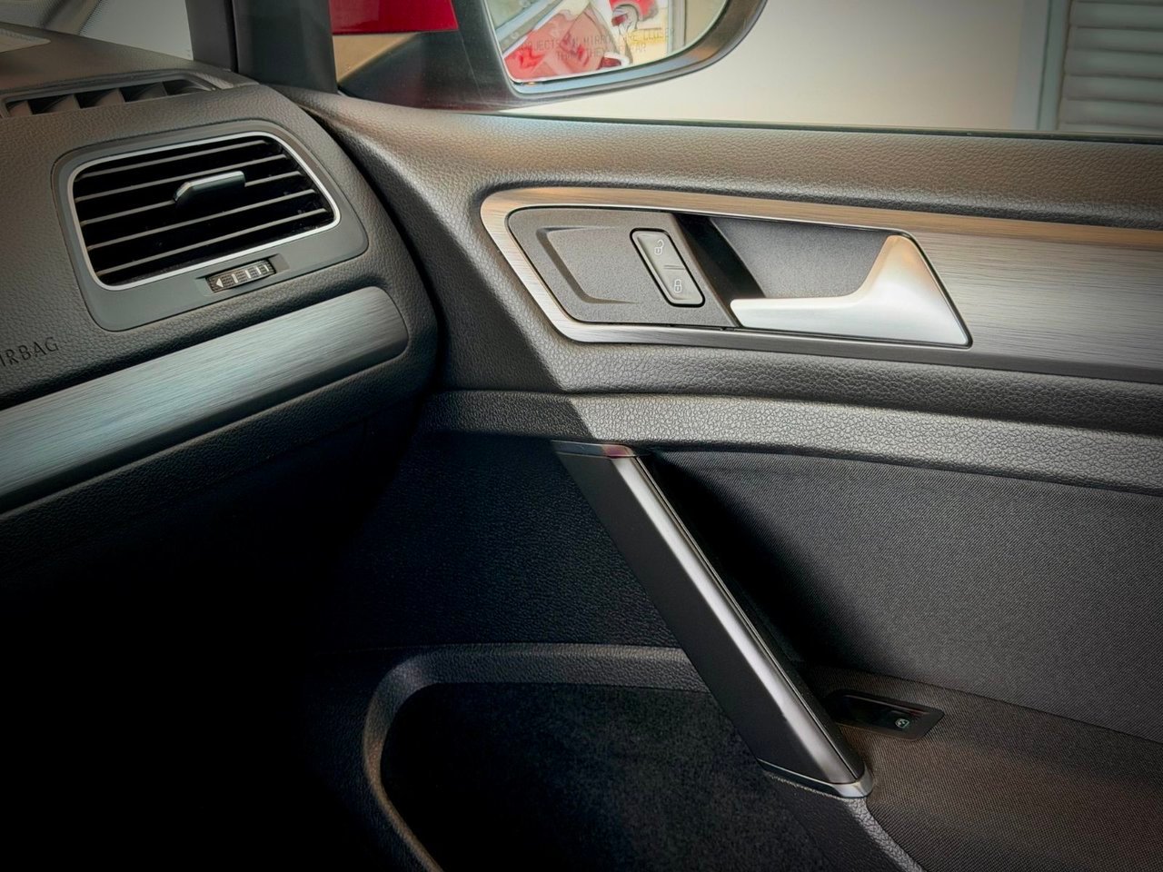 2021 Volkswagen Golf Red Notre-Dame-des-Prairies - photo #27