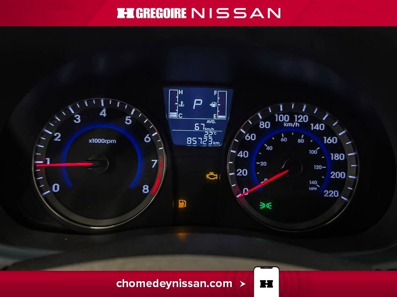 2015 Hyundai Accent Silver Laval - photo #17