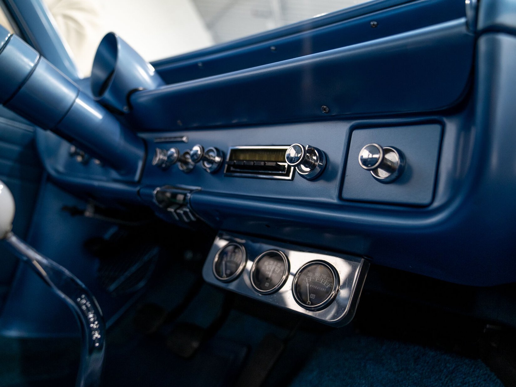 1964 Chevrolet Biscayne Matching 409 / 425HP Transmission 4 Vitesse Complètement Entièrement restauré **PRIX EN USD** White Montreal - photo #42