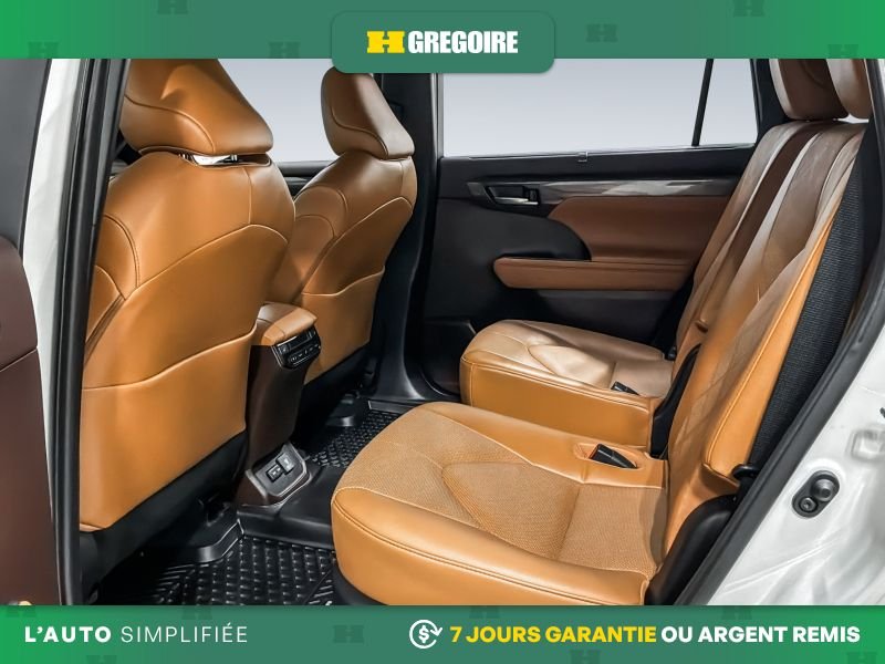 Toyota Highlander 2022 Laval - photo #31