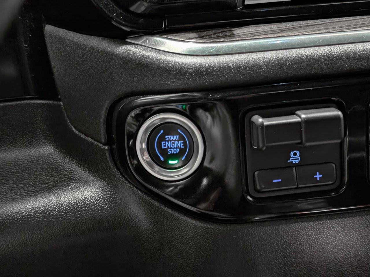 Chevrolet Silverado 1500 LT Trail Boss 2024 NOIR Saint-Eustache - photo #16