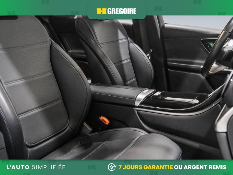 2023 Mercedes Benz GLC Grey Saint-Eustache - photo #28