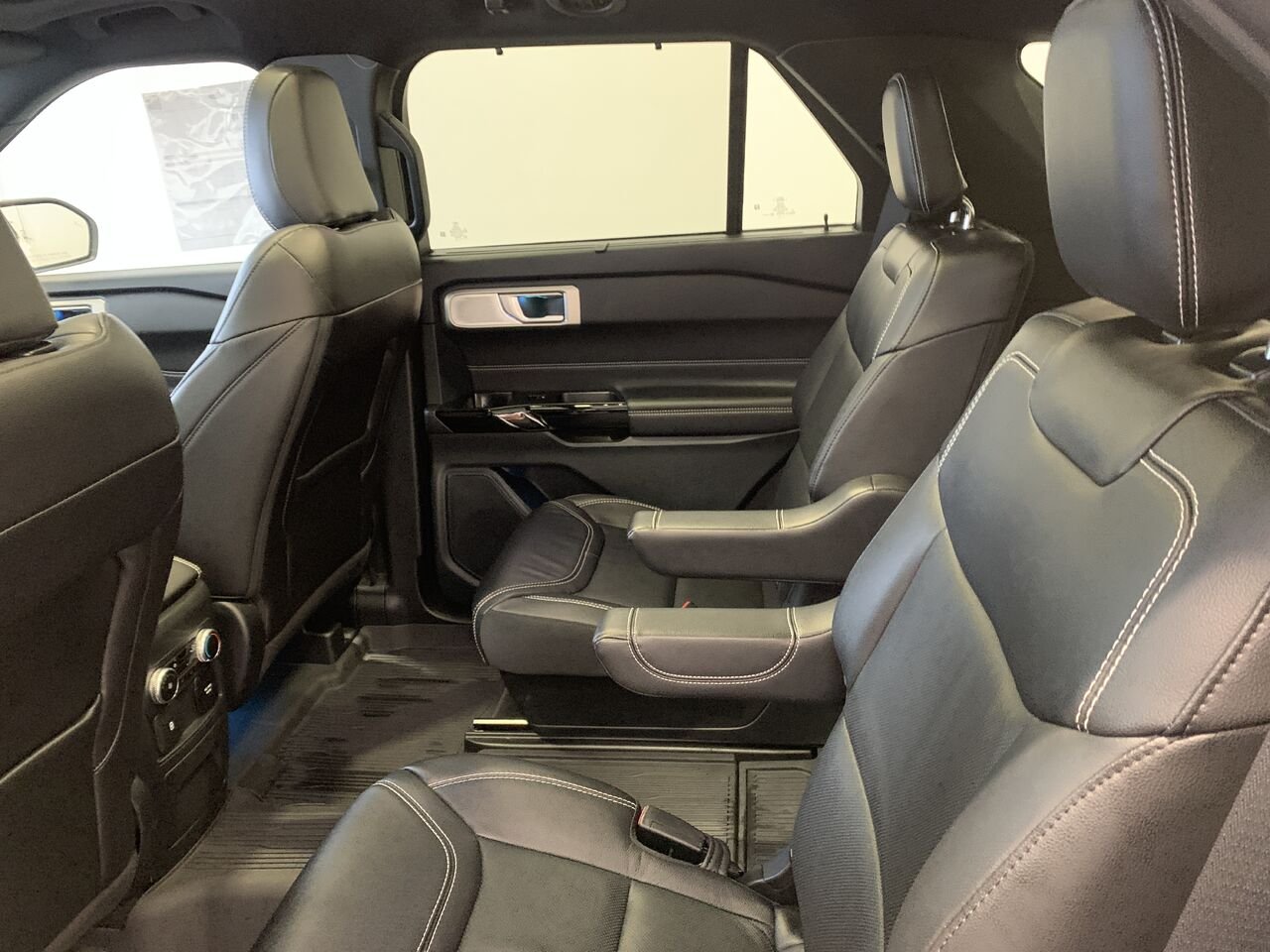 2024 Ford Explorer ST AWD EXPLORER ST 4WD White Châteauguay - photo #23