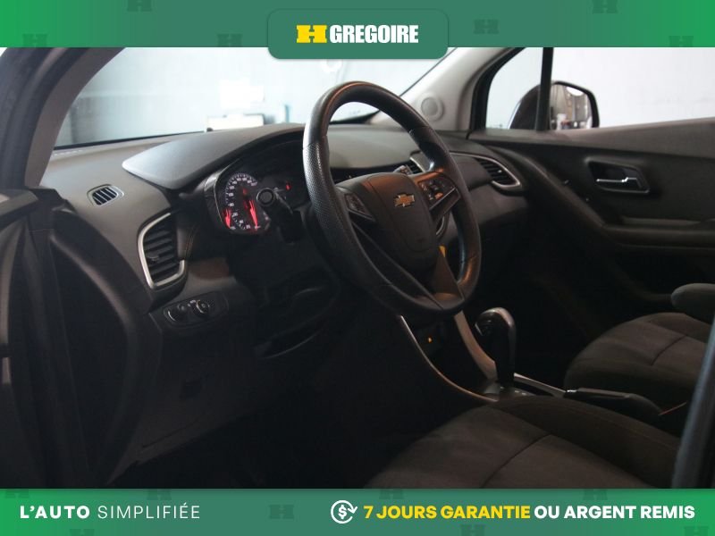 Chevrolet Trax 2020 Rouge Saint-Eustache - photo #8