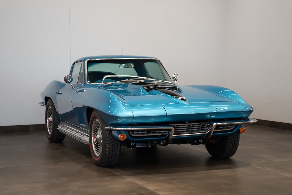 Chevrolet Corvette 1967 Bleu Montréal - photo #2