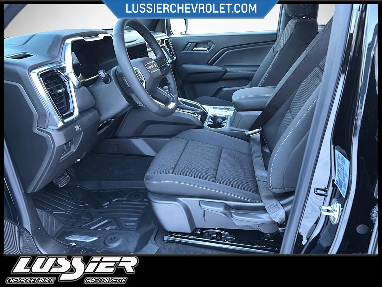 GMC Canyon Elevation cabine multiplace 4RM 2026 NOIR ONYX Saint-Hyacinthe - photo #6