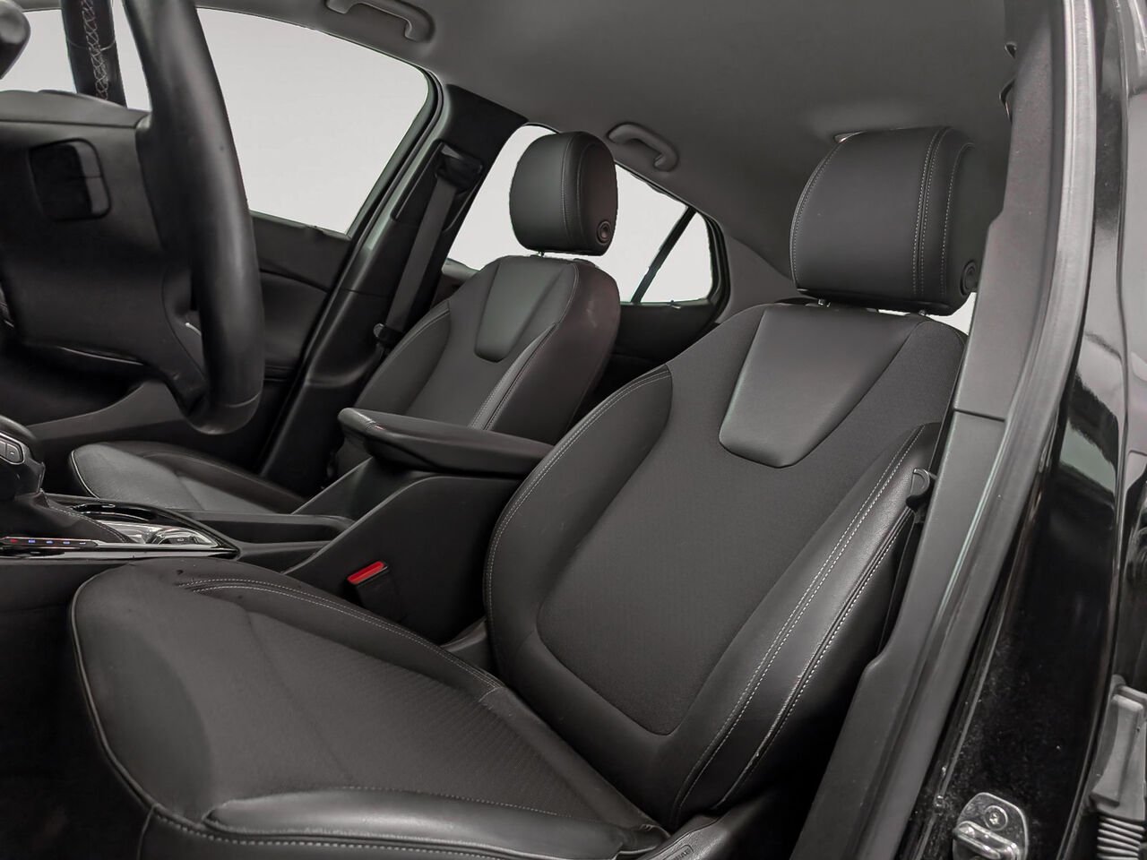 BUICK ENCORE GX AWD Select Bas Km Sièges Chauffants 2023 Noir Sherbrooke - photo #6
