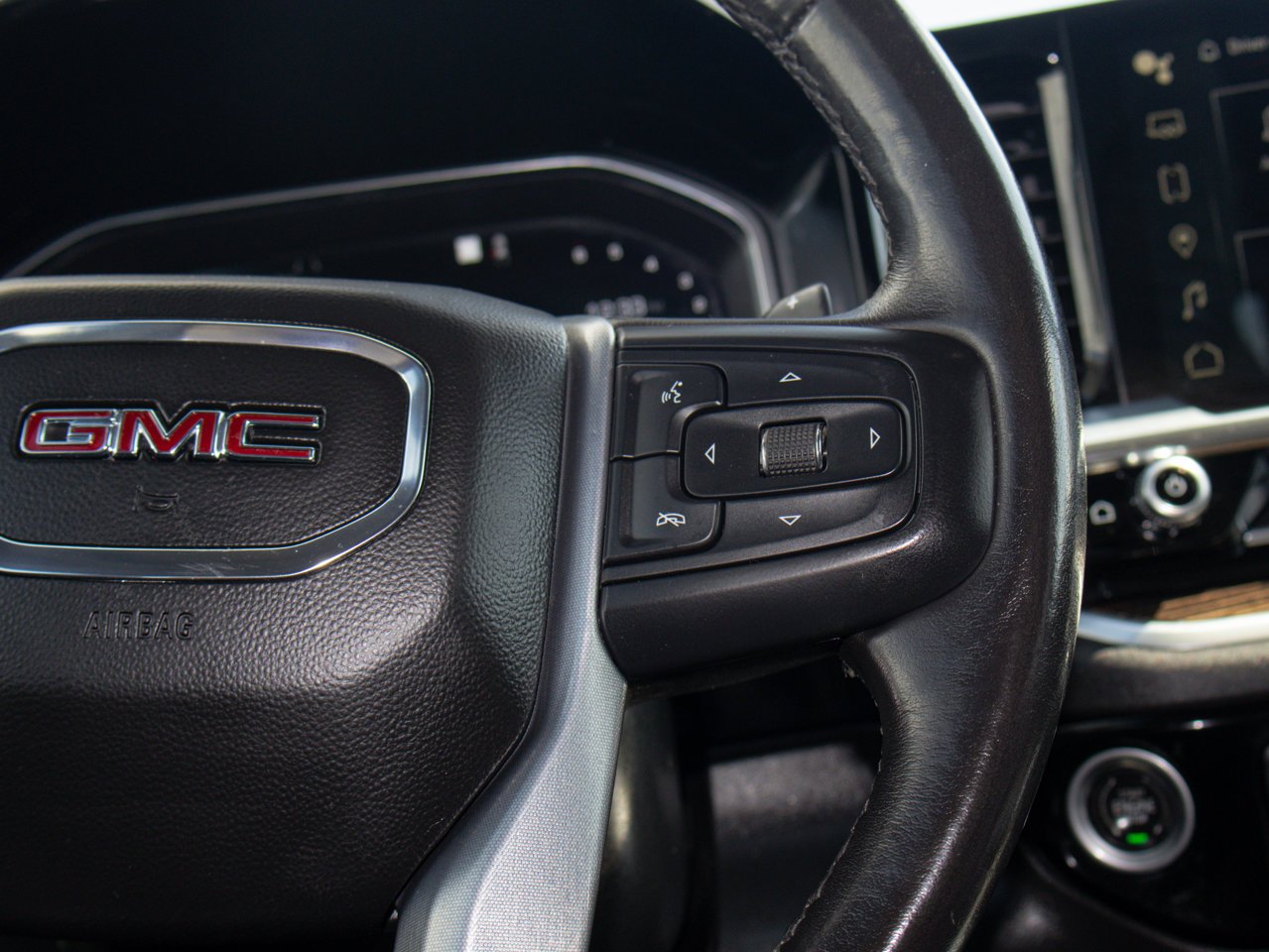 2022 GMC Sierra 1500 4WD Crew Cab 147 Elevation Black Sherwood Park - photo #25