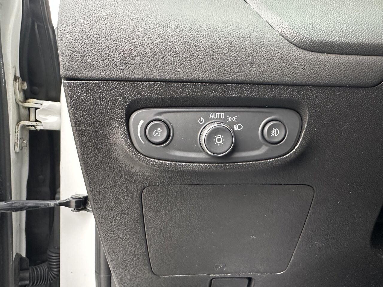BUICK ENCORE GX SELECT Sélect 4 portes TI 2023 Blanc Ottawa & Gatineau - photo #4