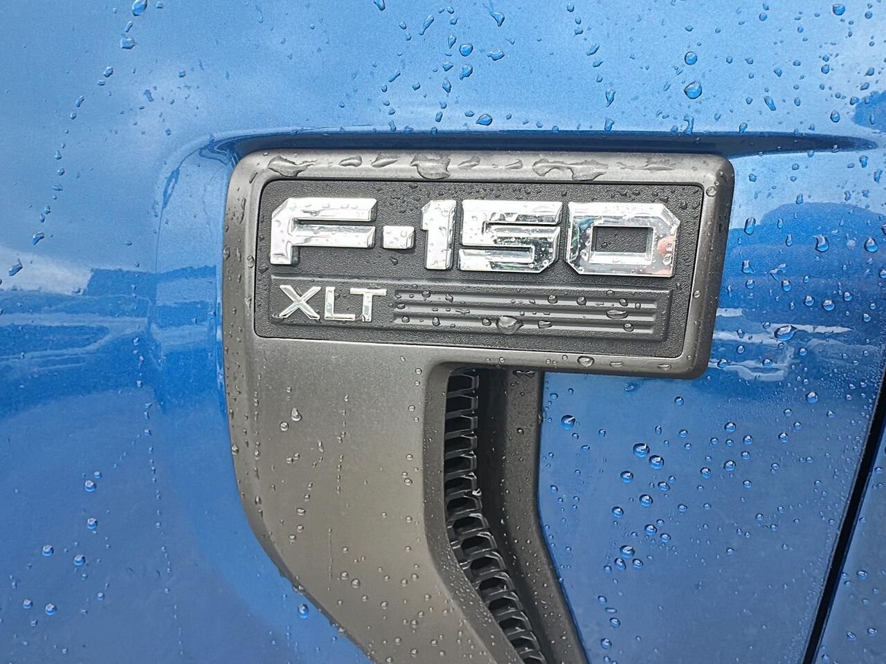 Ford F-150 2023 Bleu Rouyn-Noranda - photo #5
