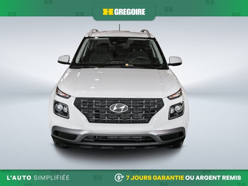 2026 Hyundai Venue White Saint-Eustache - photo #1