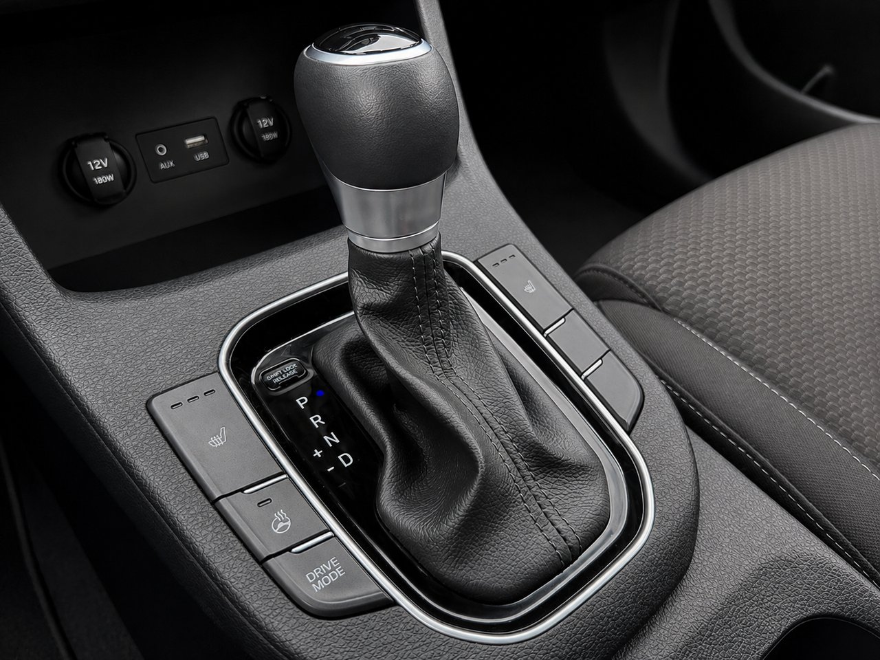 2020 HYUNDAI ELANTRA GT Luxury White Châteauguay - photo #9