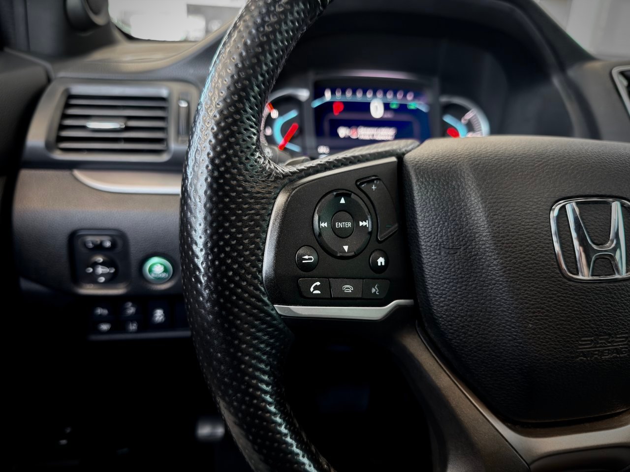 Honda Passport 2020 Noir Notre-Dame-des-Prairies - photo #21