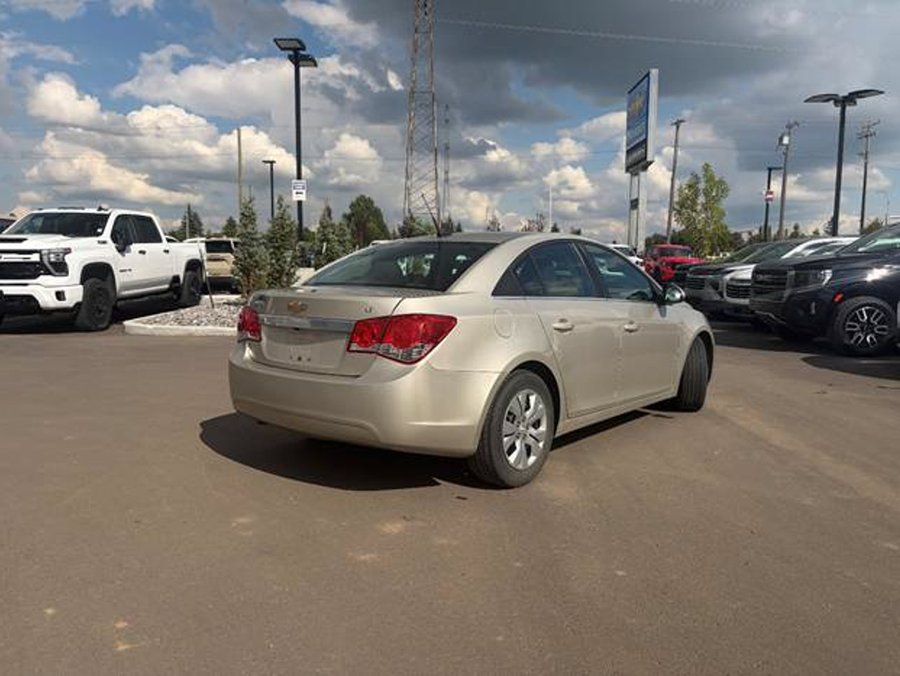 2014 Chevrolet Cruze 2014 Beige