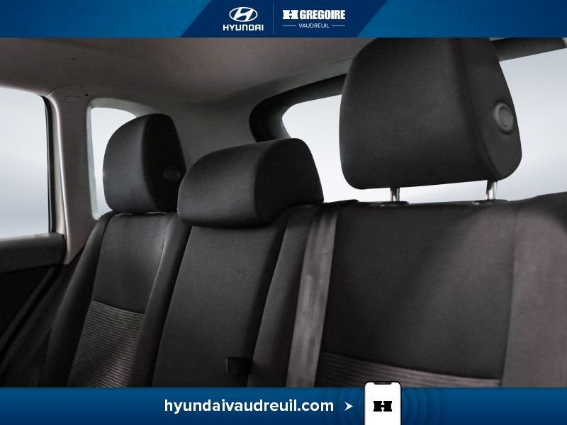 2015 Volkswagen Tiguan White Laval - photo #18