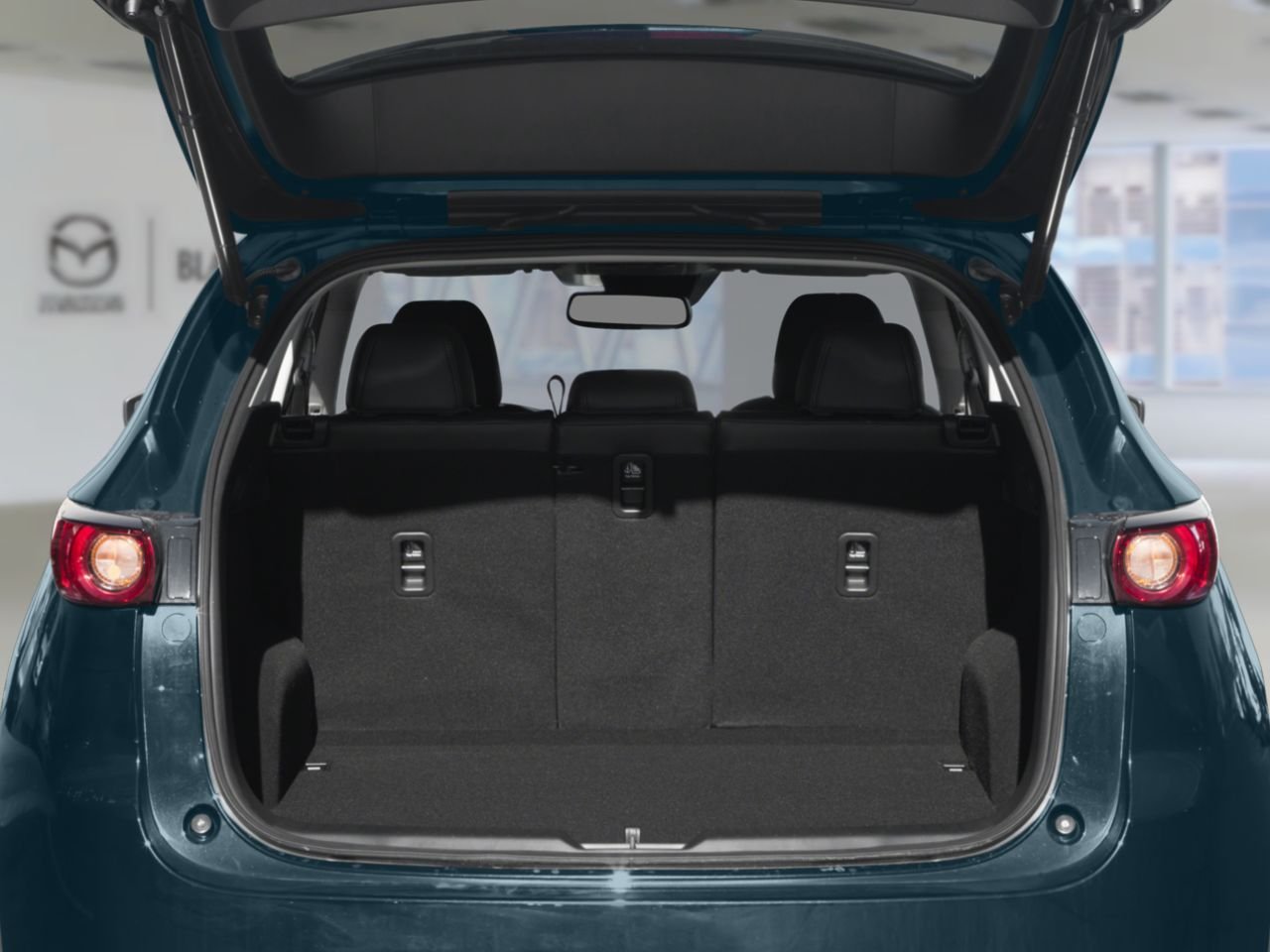 2018 MAZDA CX-5 Eternal Blue Mica Ste-Marie - photo #5