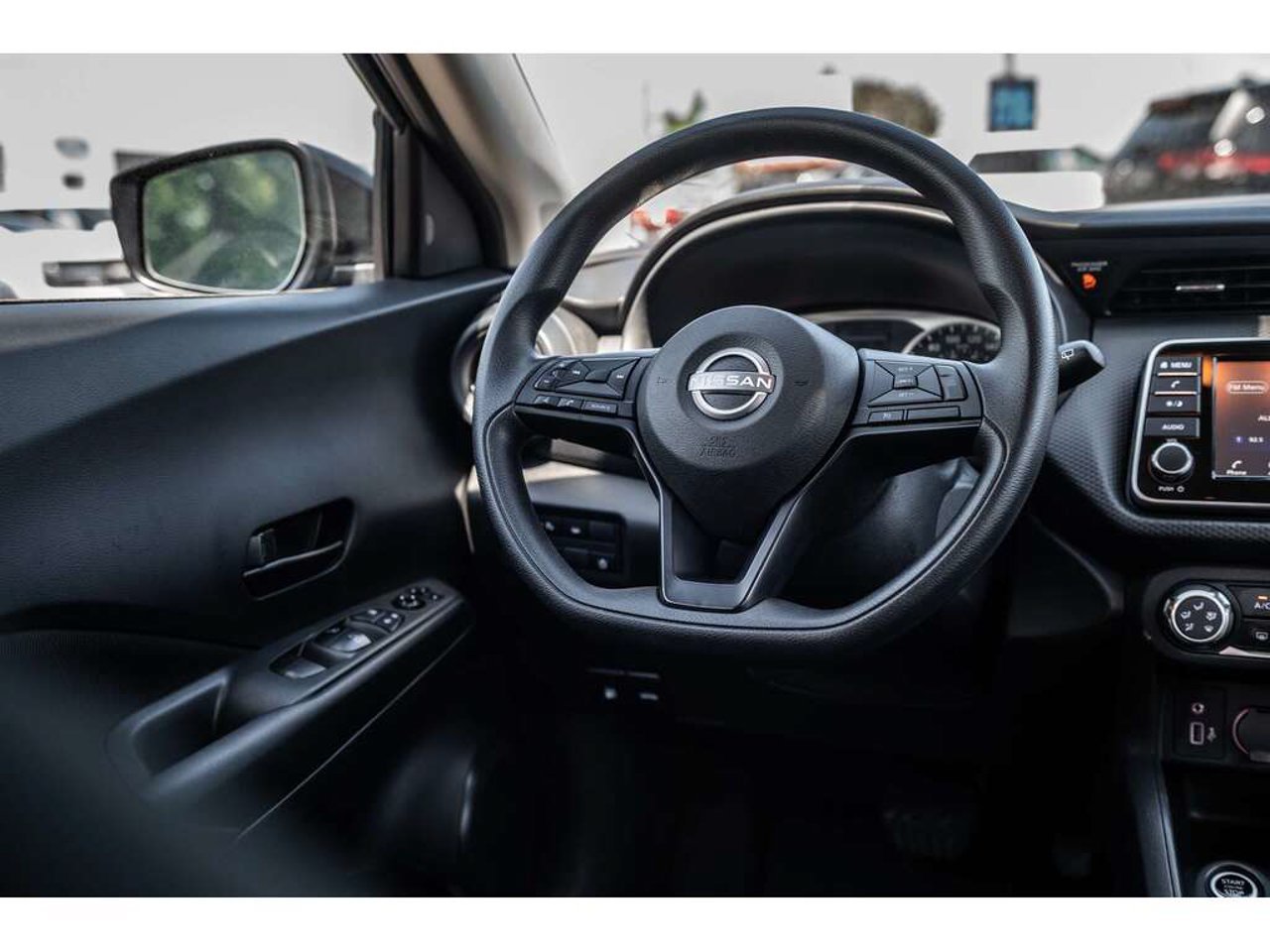 Nissan Kicks Play 2025 Argent Sainte-Julienne - photo #24