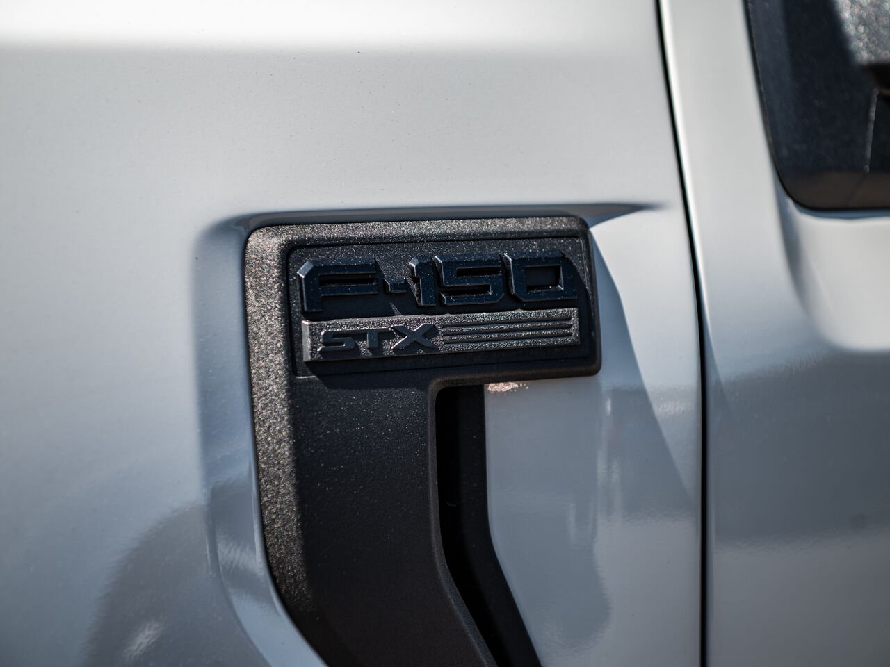 Ford F-150 2024 Gris Sainte-Julienne - photo #7