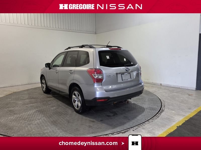 Subaru Forester CA7240 | Manuelle * Bluetooth * Bancs Chauffants * 2015 Argent Laval - photo #5