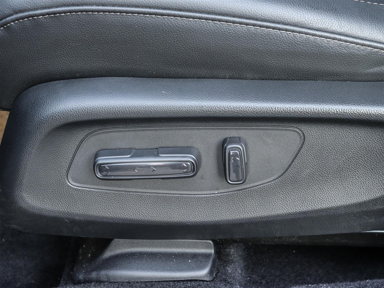 2026 Honda HR-V EX-L Ottawa & Gatineau - photo #6