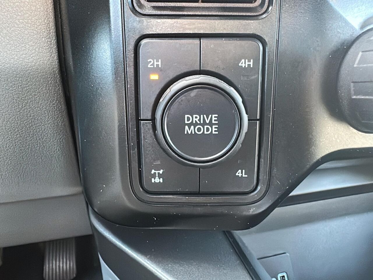 2023 Ford Super Duty F-250 SRW White Rouyn-Noranda - photo #13